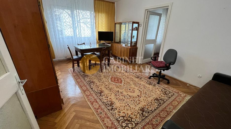 Apartament cu 2 camere - Etaj 2 - Fara Risc - Mobilat/Utilat - Podu Ros - Poză 2