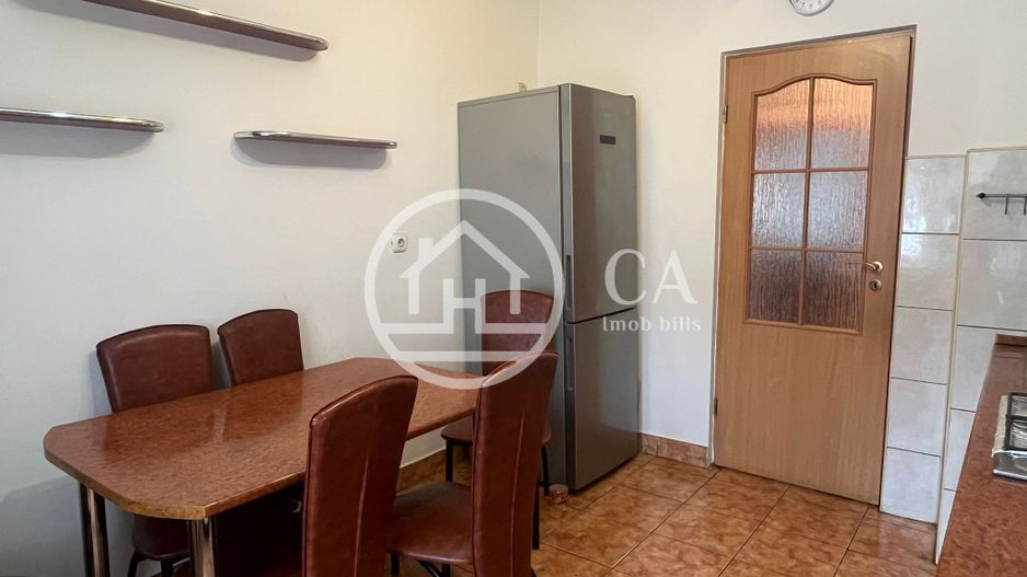 Apartament cu 3 camere de vanzare in zona Decebal, Oradea - Poză 3