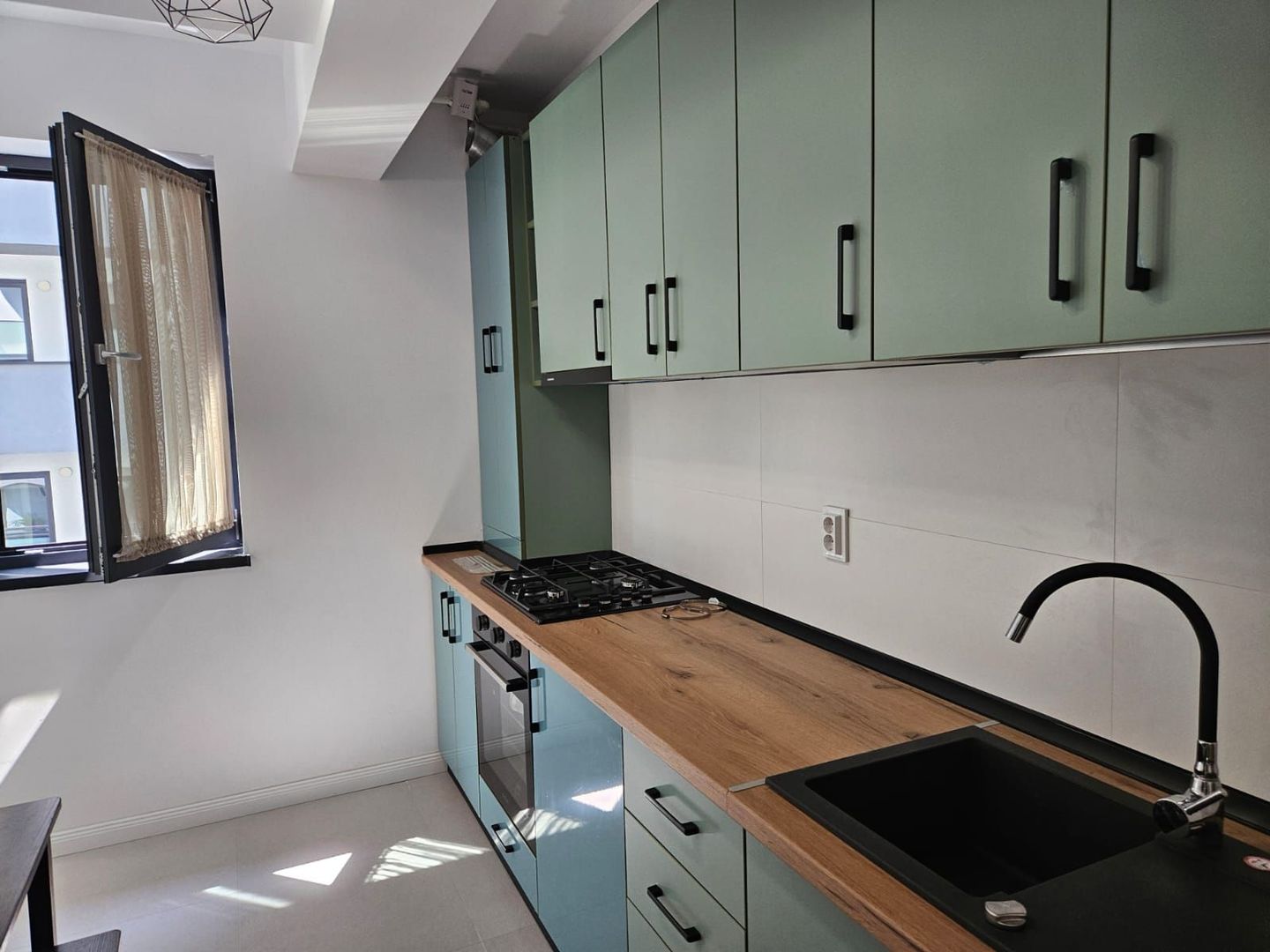 Inchiriere apartament in Bloc Nou, Fratii Golesti - Poză 11