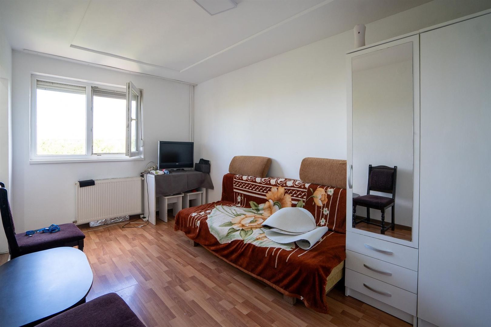 Garsoniera in zona Razboieni - Poză 2