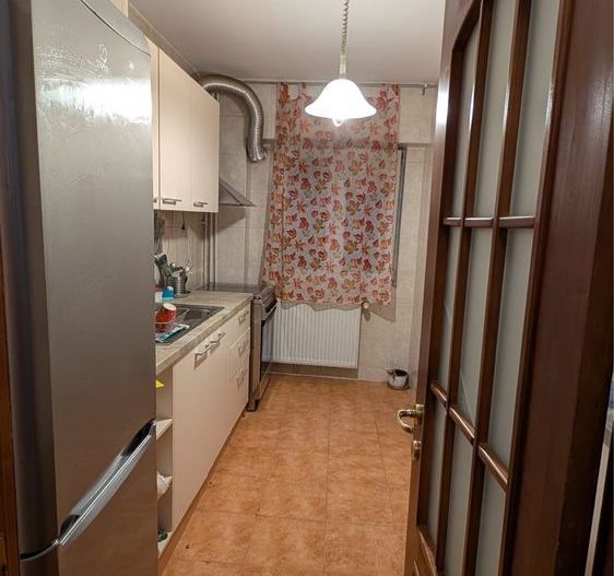 De inchiriat apartament 4 camere in zona Lacul Tei - Poză 6