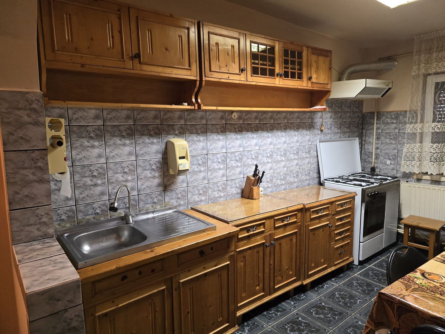 Apartament cu 3 camere de vanzare in Turda - Poză 6