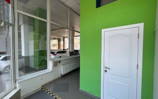 Chirie, spațiu comercial, 47 mp str. Ștefan cel Mare, Bălți - Poză 3