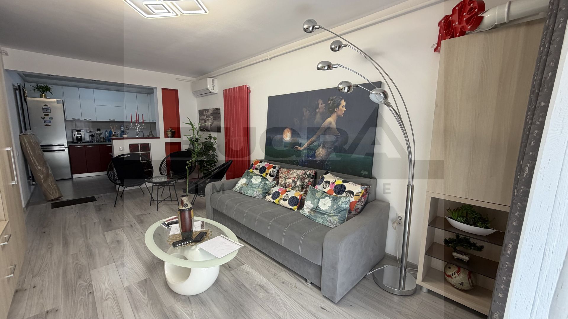 Apartament 2 camere 50 mp, parcare, balcon, zona Junior - Poză 1