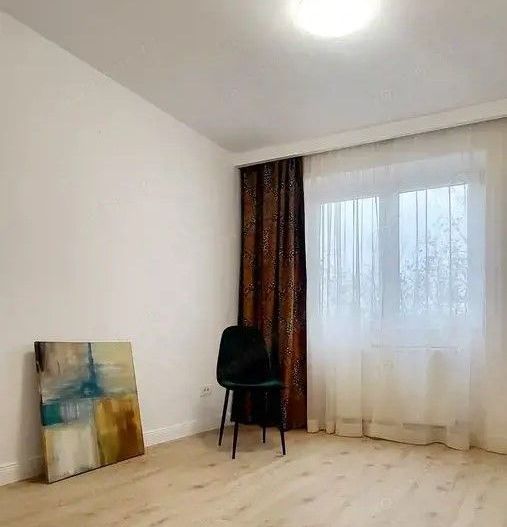 De Vanzare apartament 2 camere Cismigiu sect 1 - Poză 4
