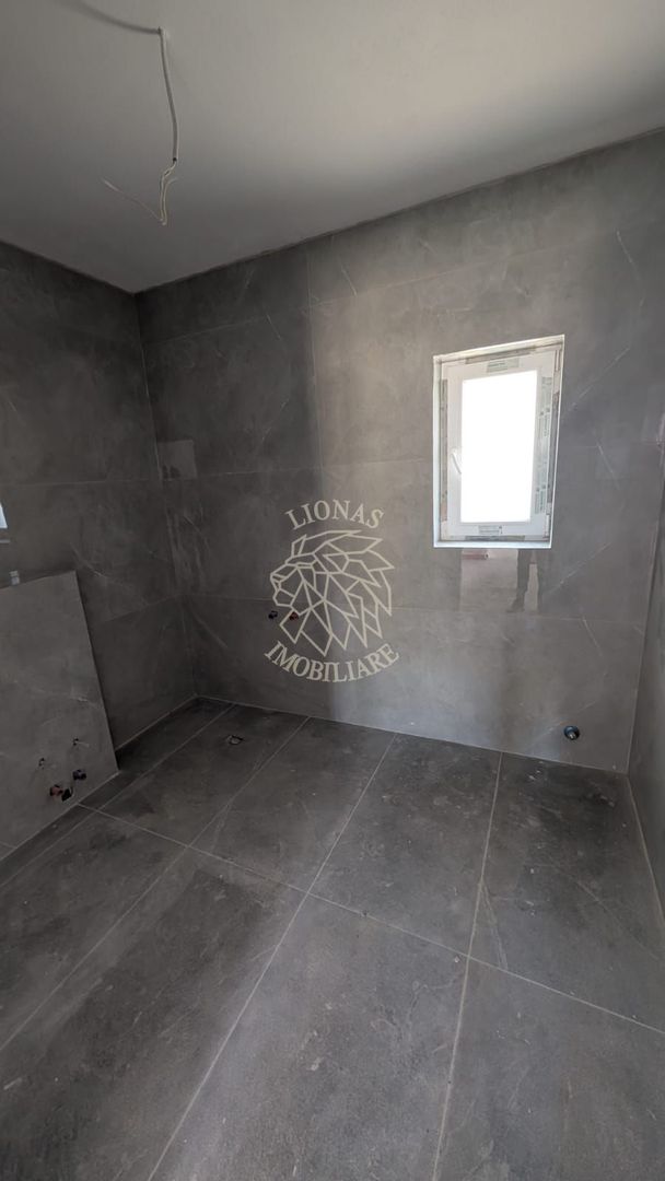 Casa Finisata 4 camere 118 mp+terasa 16 mp-Zona Str. Ghinzii - Poză 7