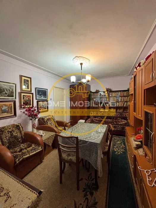 Apartament cu 2 camere / 47 mp/ zona Podu Ros - Poză 2
