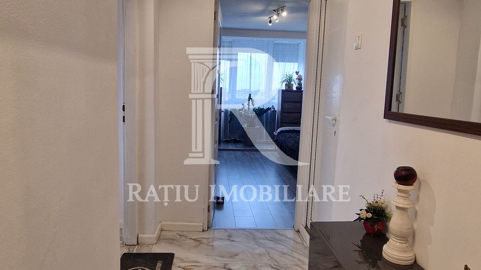 Apartament cu 3 camere | Ascensor | Rogerius | Oradea - Poză 14