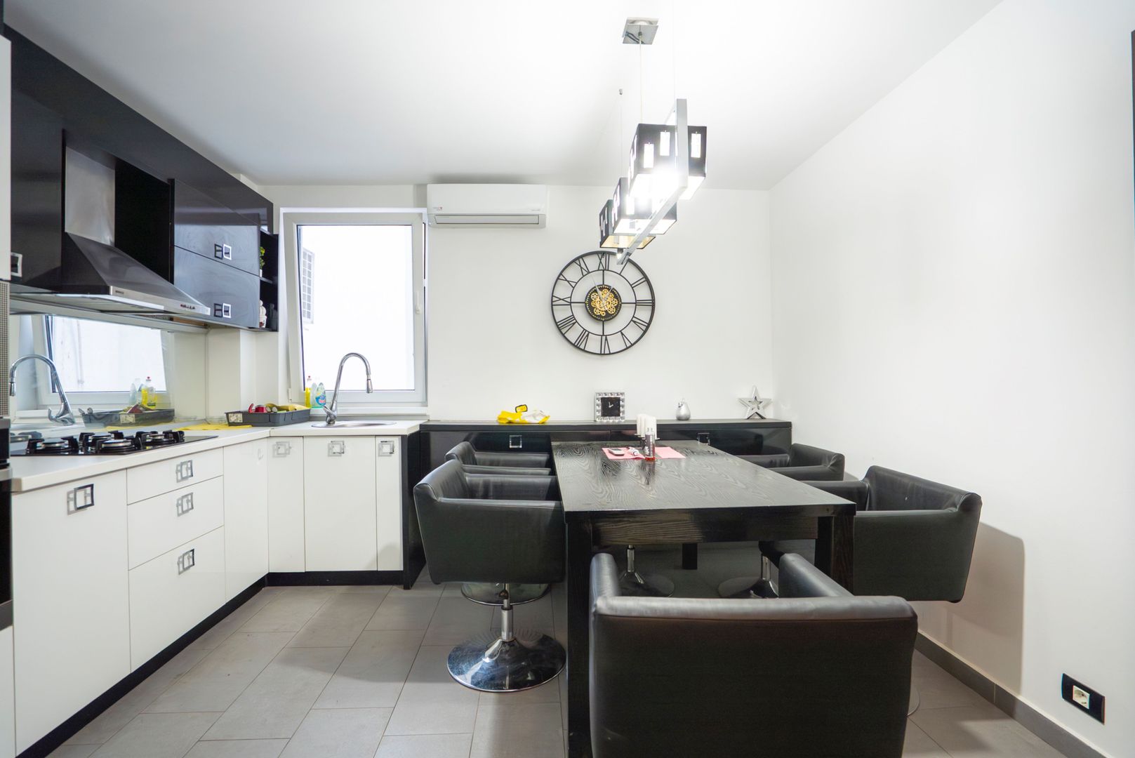 Apartament ULTRACENTRAL Republicii 2 camere - Poză 9