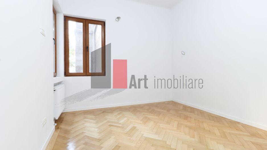 Apartamentul "ZORAGARRIA", Armeneasca,finisat lux, PRIMII LOCATARI DUPA RENOVARE - Poză 18