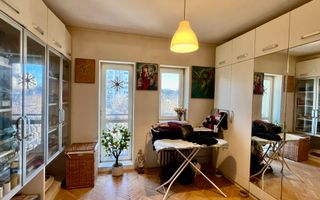 3 camere Unirii -Libertății | Vedere Parlament & Catedrală | Bloc 1992 - Poză 6