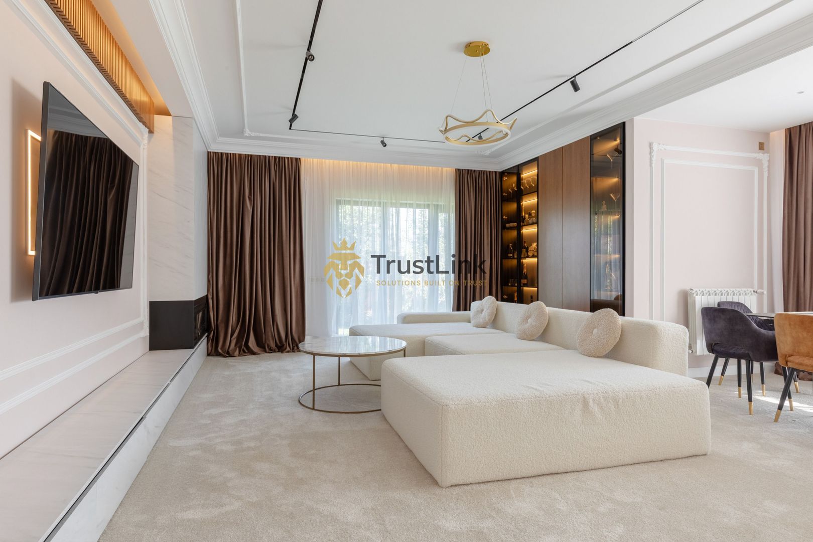 Casă premium teren 3.000 mp, livadă și zonă BBQ – Frumusani - Poză 3