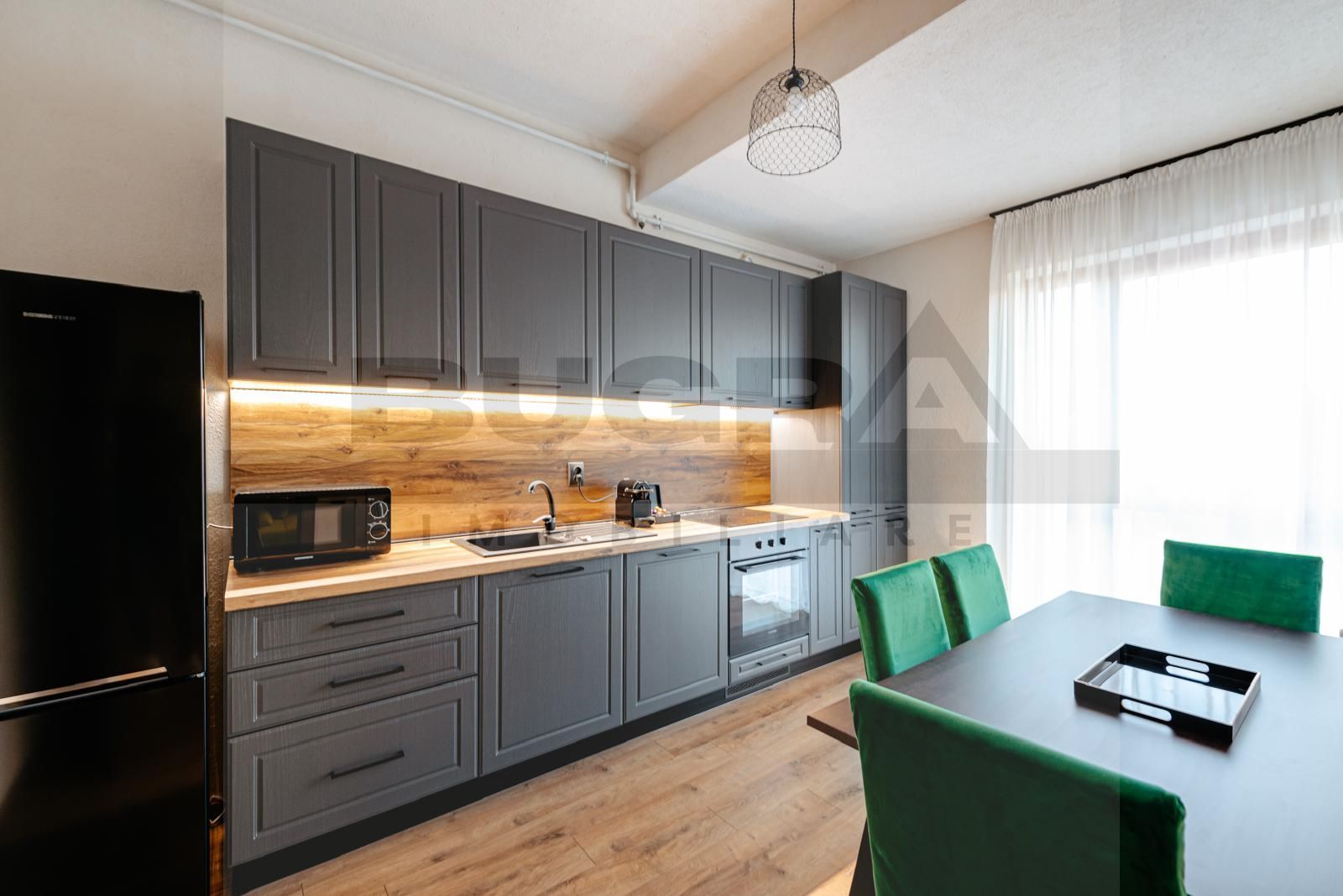 Apartament 3 camere LUX, 81 mp, parcare, zona Centrala - Poză 6