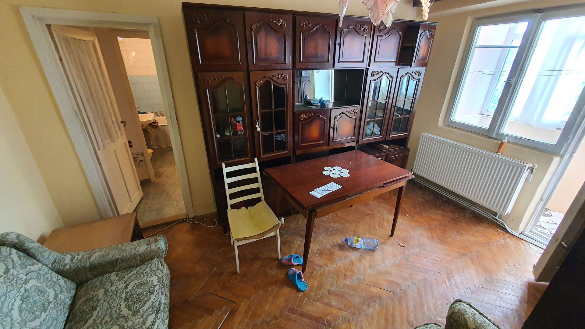 Apartament 2 camere, etaj 3, zona Cuza Vodă; - Poză 2