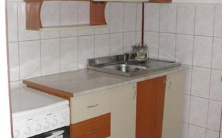 # vând apartament 3 camere - Poză 7
