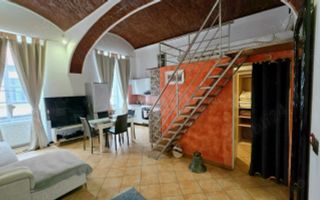 Apartament Central la cladire istorica - Poză 1