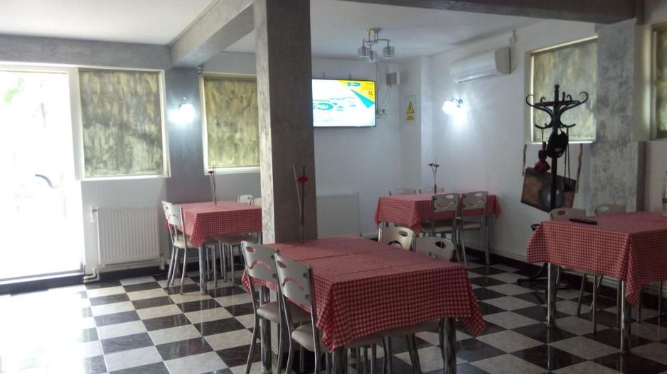PENSIUNE 10 CAMERE DE ÎNCHIRIAT - BUCUREȘTI - Poză 3