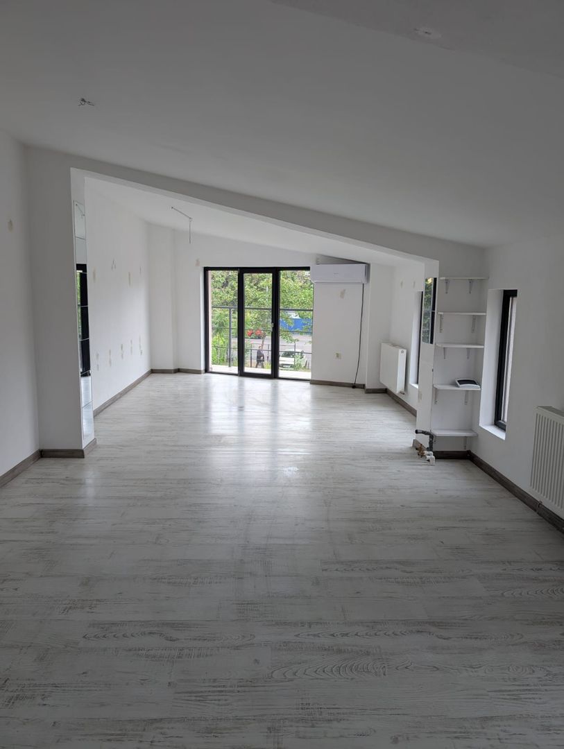 Casa Vila 6 camere || Piata Victoriei || Buzesti || Curte Libera 300Mp - Poză 17