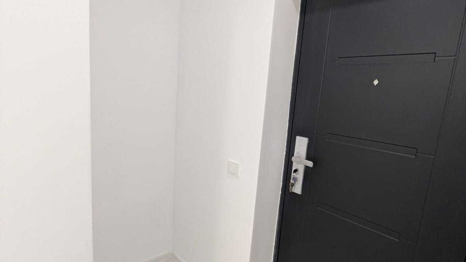 Apartament 3 camere | OBOR | 1 minut metrou - Poză 2