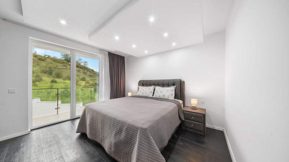 Vilă exclusivistă cu arhitectură și mobilier de designer I Livezeni - Poză 12