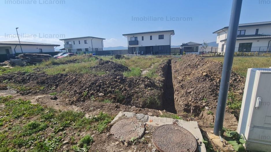 DIFERIT Haus ,Cristian,500 mp cu autorizatie,CASA IN CURS DE EXECUTIE - Poză 9