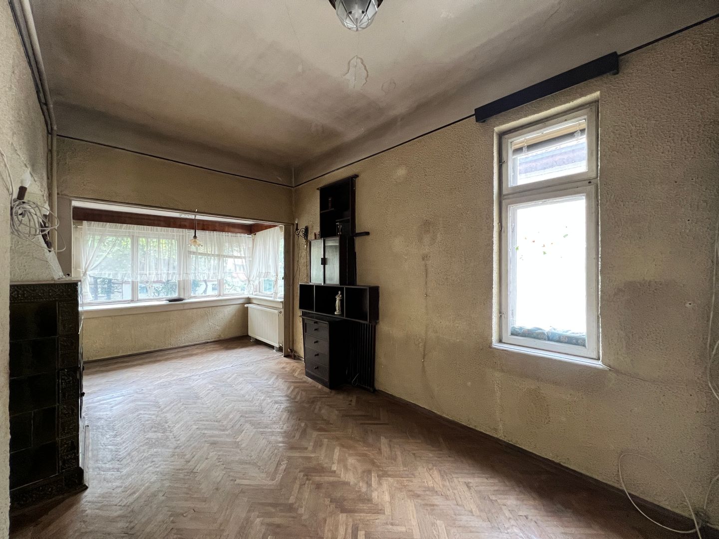 Casă interbelică de închiriat – Str. Barbu Văcărescu nr. 33 - Poză 18