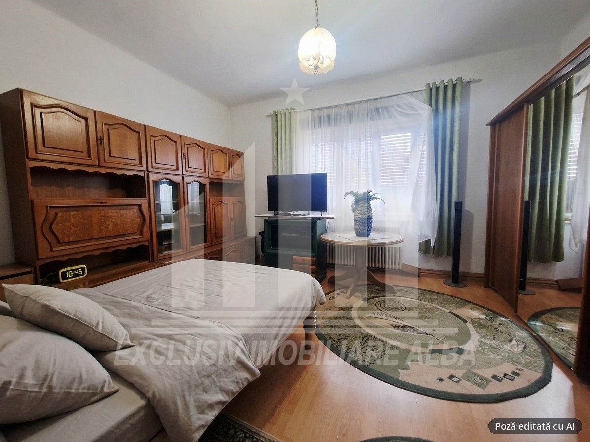 Casa de vanzare | 100 mp | 1800 mp teren | Alba Iulia | Centru - Poză 2