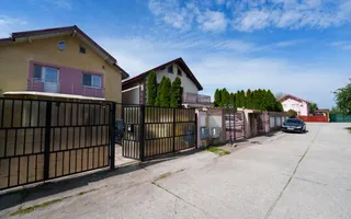Oaza de liniste in Bariera Valcii – casa P+1 cu terasa, curte si acces securizat - Poză 11