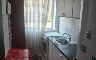 Berceni 2 camere Mobilat - Poză 3