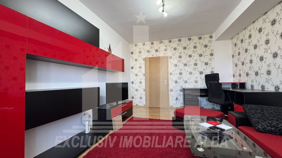 Apartament cu 2 camere de inchiriat, Cetate - Poză 2