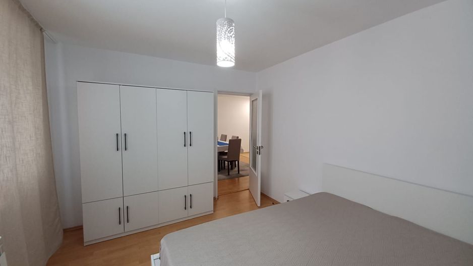 Chirie, 2 dormitoare, str. Sovata. 400 E/lună negociabil. Comision 0. - Poză 7