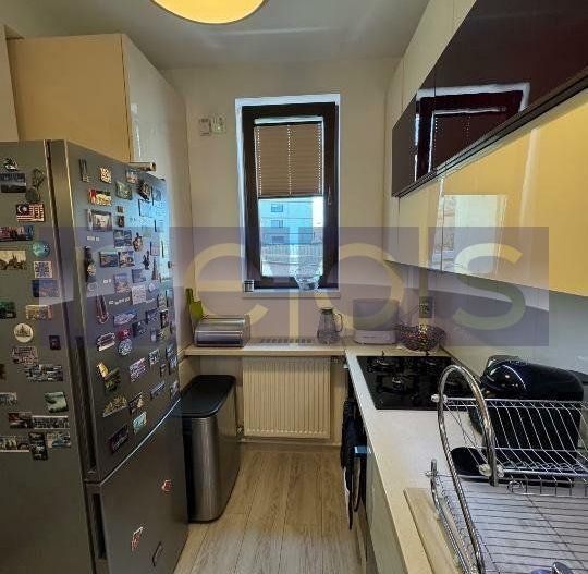 VANZARE  3 CAMERE- MOBILAT-UTILAT- Decebal/Alba Iulia + 2 locuri parcare - Poză 7