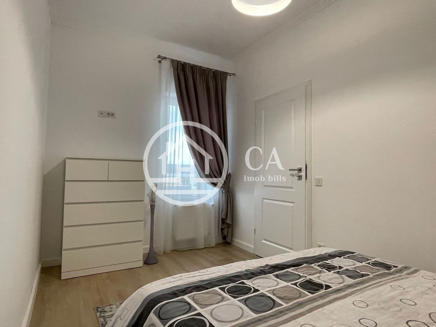 Apartament cu 2 camere de inchiriat in Victoria Residence, Oradea - Poză 5