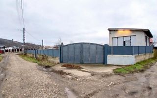 Hală, atelier și locuință, curte cu 900mp teren în Corod - Poză 1