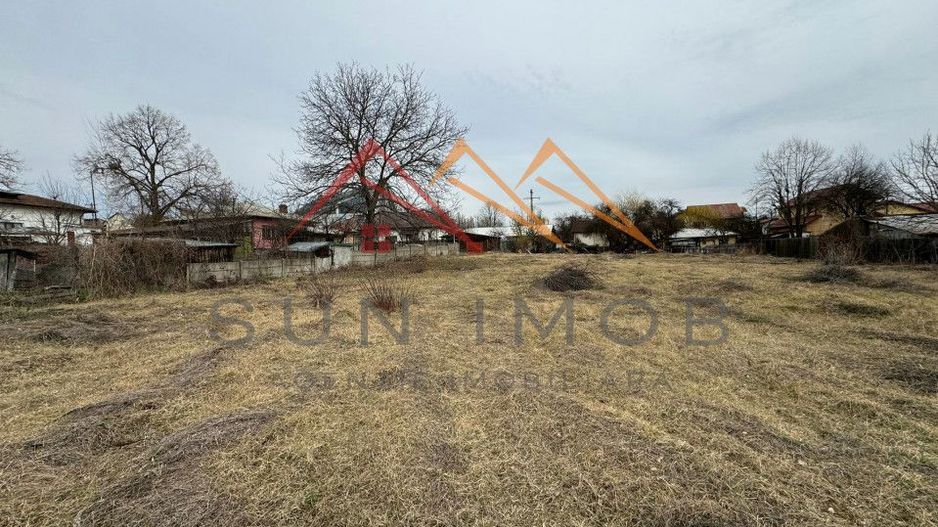 Teren intravilan 2992 mp, zona centrala, fara trafic auto, Campina - Poză 3