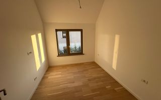 Casa cu 5 camere - Dumbarvita - Poză 20