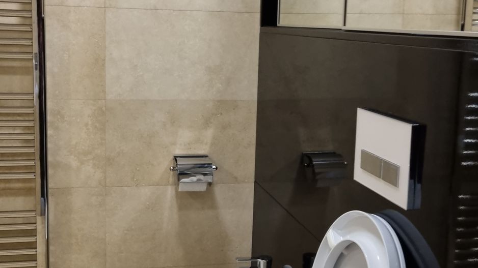 De inchiriat! Casă deosebita in Gruia, panorama spectaculoasa! - Poză 18