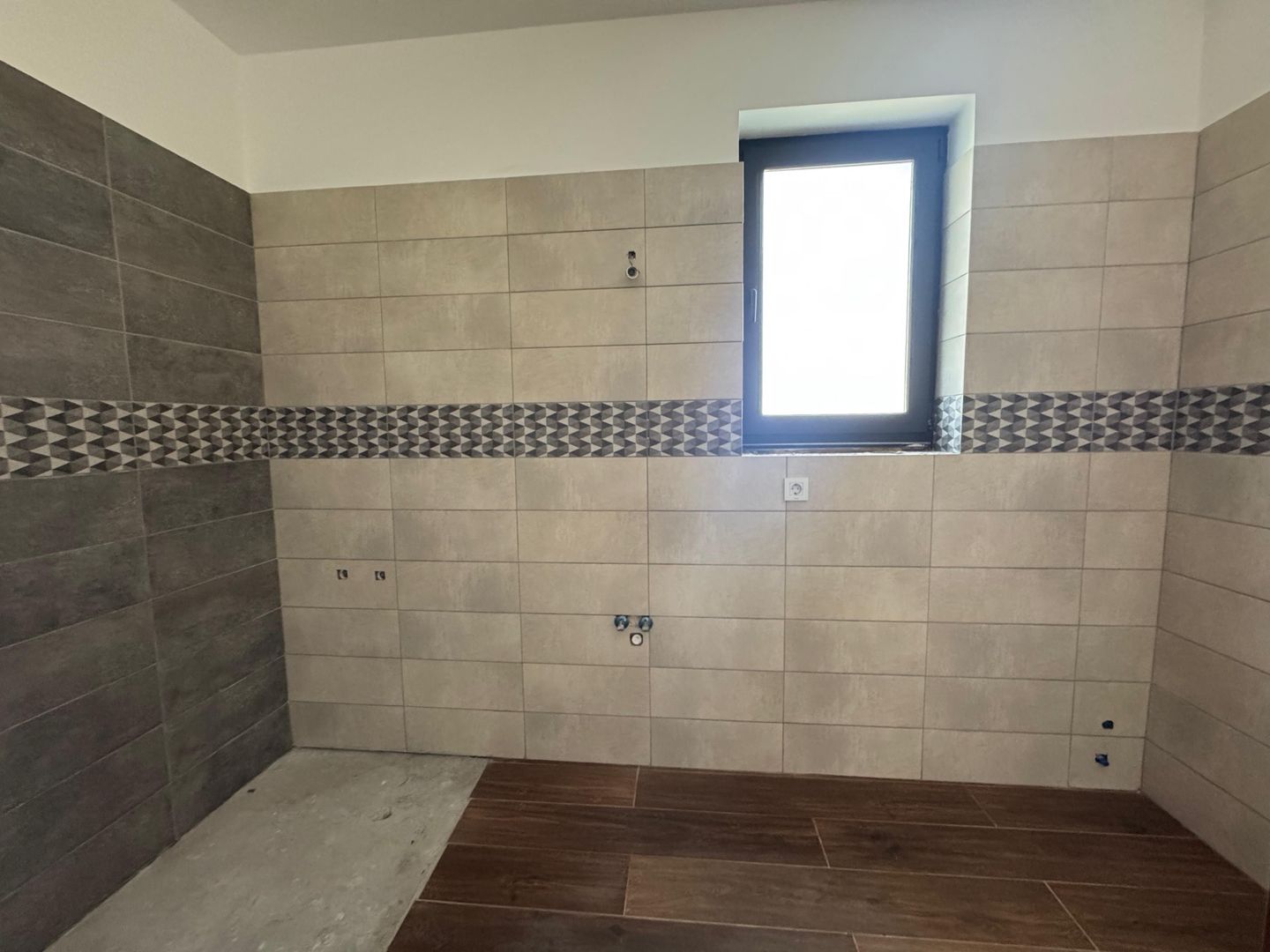 4 CAMERE 200 MP || LOC DE PARCARE|| SOSEAUA NORDULUI - Poză 8