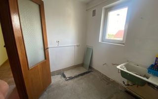 Apartament 2 camere | 45 mp | Zona Hurmuzachi | 34000 EUR - Poză 5