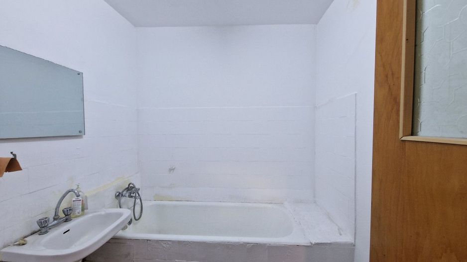 Spatiu comercial, parter Sos Oltenitei, 51 mp utili - Poză 7