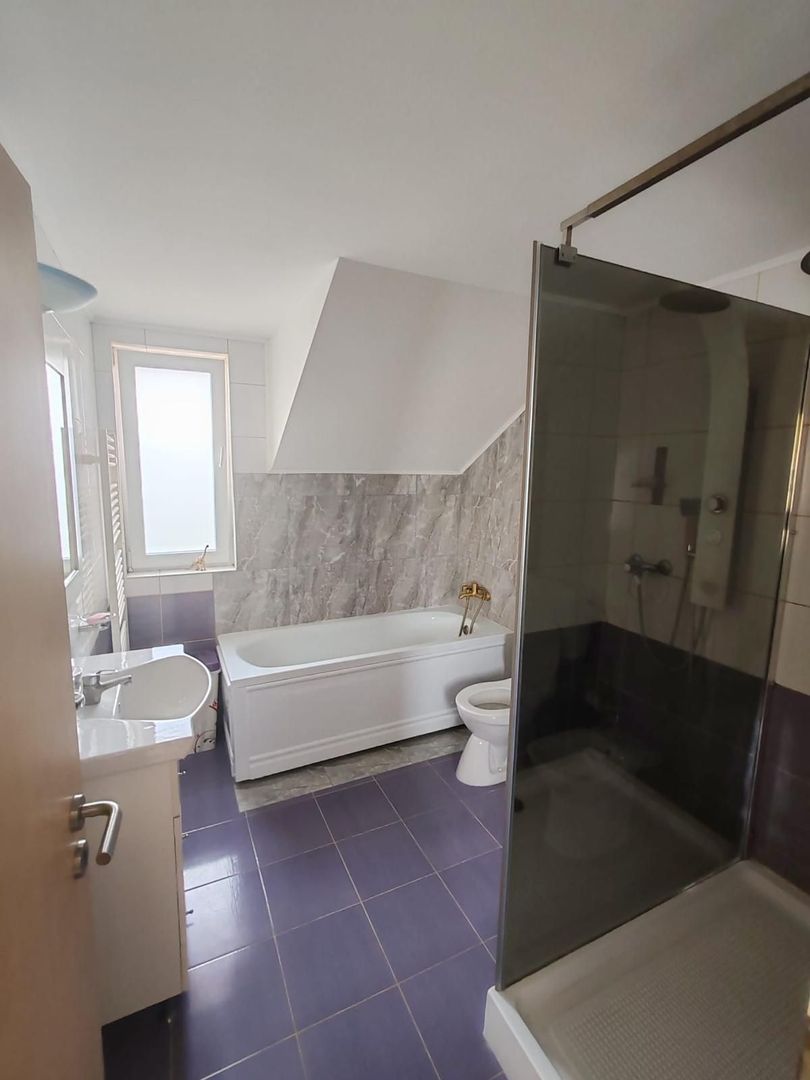 VÂNDUT! I 1/2 Duplex P+1 I Sânmihaiu Român - Poză 8