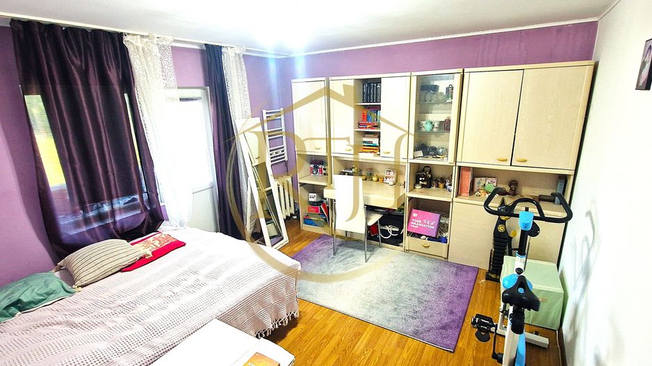 Vand apartament 2 camere,zona linistita cu mult spatiu verde ,0 Comision - Poză 9