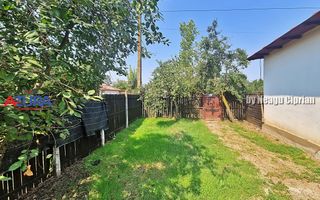 Casă 3 camere + 2.341 mp teren, zona centrală Recea, Argeș – 28.000 € - Poză 7