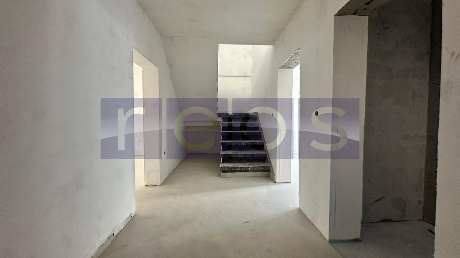 Vila 4 camere | Curte |  Zona Barbu Vacarescu  | Loc de parcare | - Poză 36