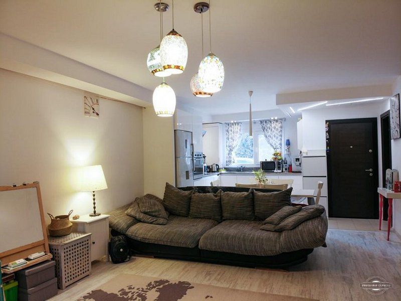 Vila mobilata si utilata, curte, terasa inchisa, parcare - Poză 25