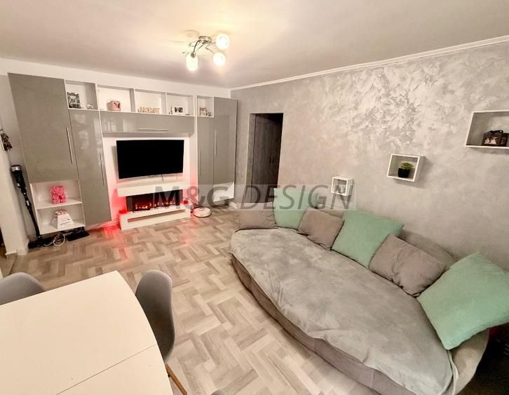 Apartament 3 camere zona Kiriac etaj 2 renovat - Poză 1