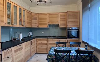 Vila individuala cu 5 camere Otopeni - Poză 8