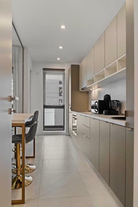 Apartament cu 2 camere decomandat în Aviaţiei/ Prima inchiriere - Poză 9