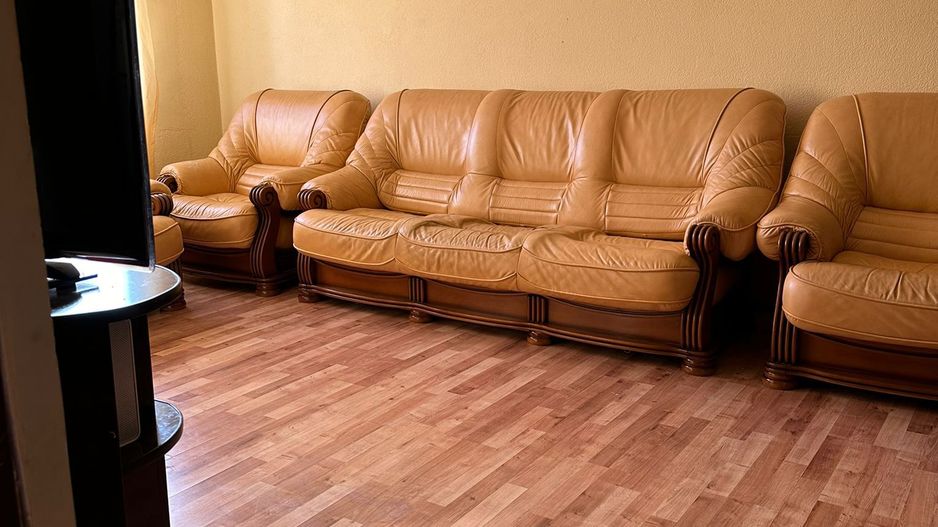 Apartament 3 camere vanzare  in Drumul Taberei - Prelungirea Ghencea - Poză 4