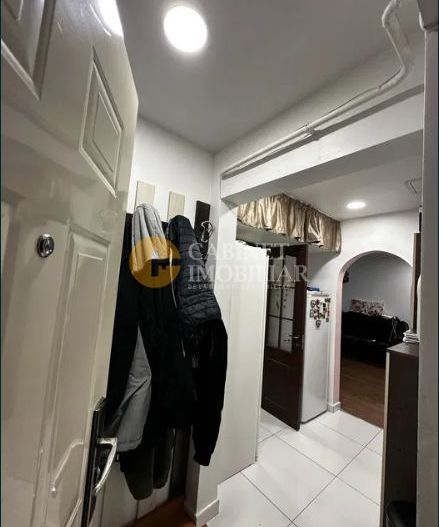 3 Camere Renovat - Etaj 2 - Zona Alexandru Cel Bun - Poză 8